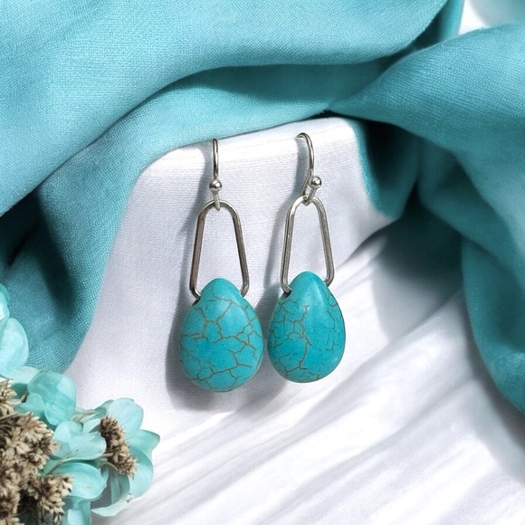 5 For $25💫Alternative Turquoise Teardrop Dangles Earrings - Picture 1 of 3